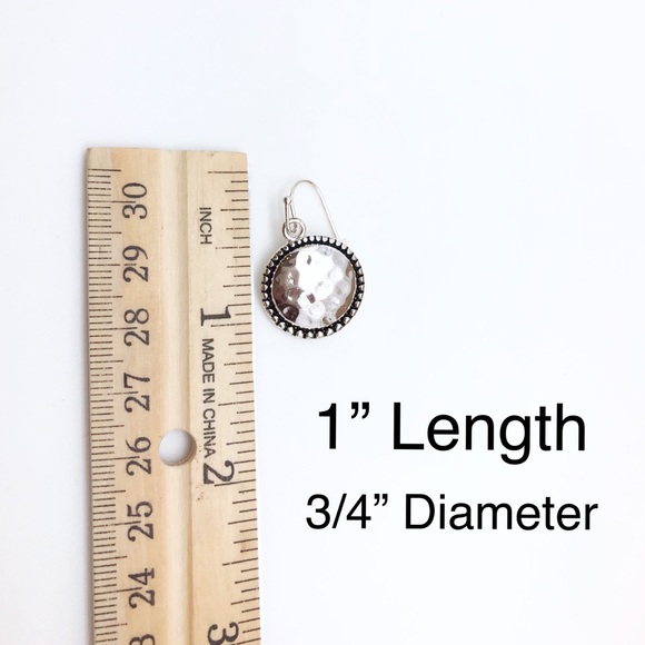 Silver Beaded Hammered Disc Earring Necklace Set - Picture 7 of 8